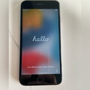 Apple iPhone 6s Unlocked A1688 64GB Space Gray Box iPhone 8 Great Shape